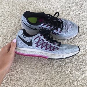 Nike Zoom Pegasus Size 7